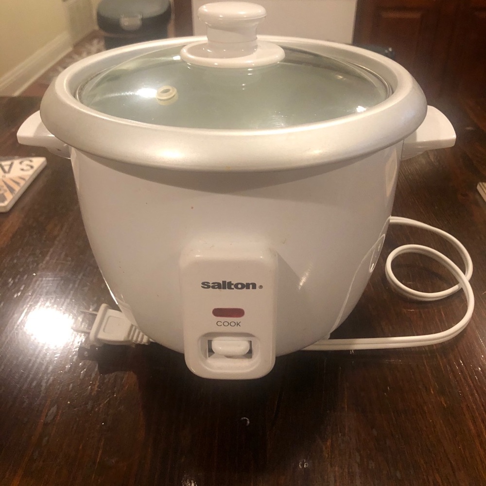 Salton small rice cooker cooking rice maker
